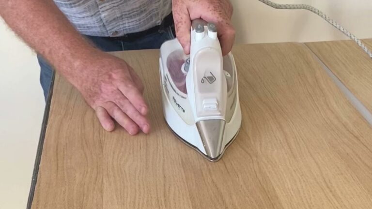 Personnalisation des Portes en Bois : Accessoires et Id&eacute;es Cr&eacute;atives