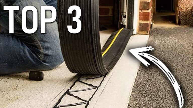 Les outils indispensables pour poser des joints d’&eacute;tanch&eacute;it&eacute; sur les portes