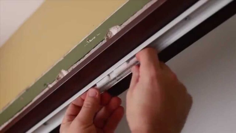 Guide d’installation des portes coulissantes accordéon