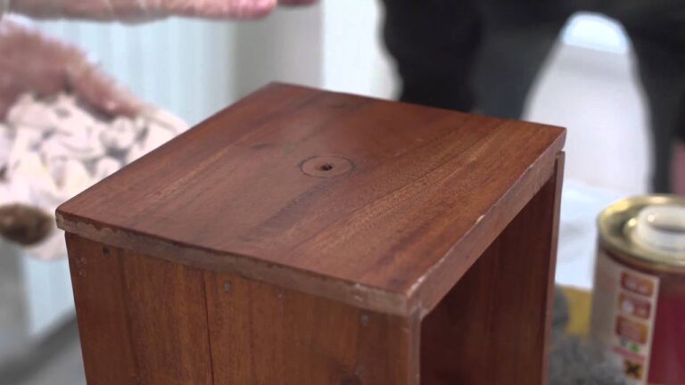 Techniques de d&eacute;capage pour l’artisanat des portes