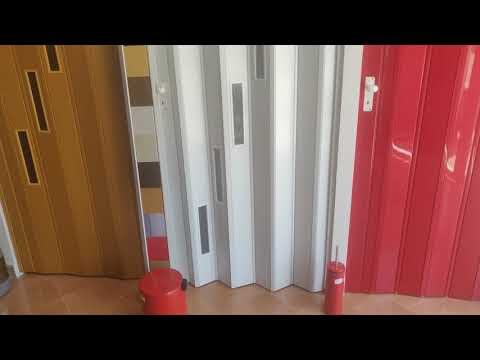 Conception Innovante de Portes Coulissantes pour Salles de Bains