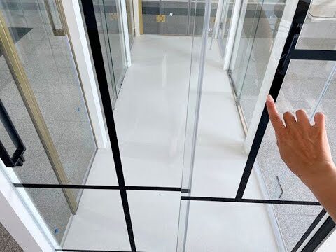 Portes Coulissantes &Eacute;l&eacute;gantes pour Salles de Bains Sur Mesure